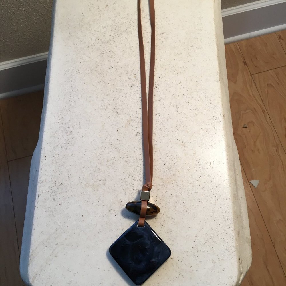 Chico's Pendant Necklace